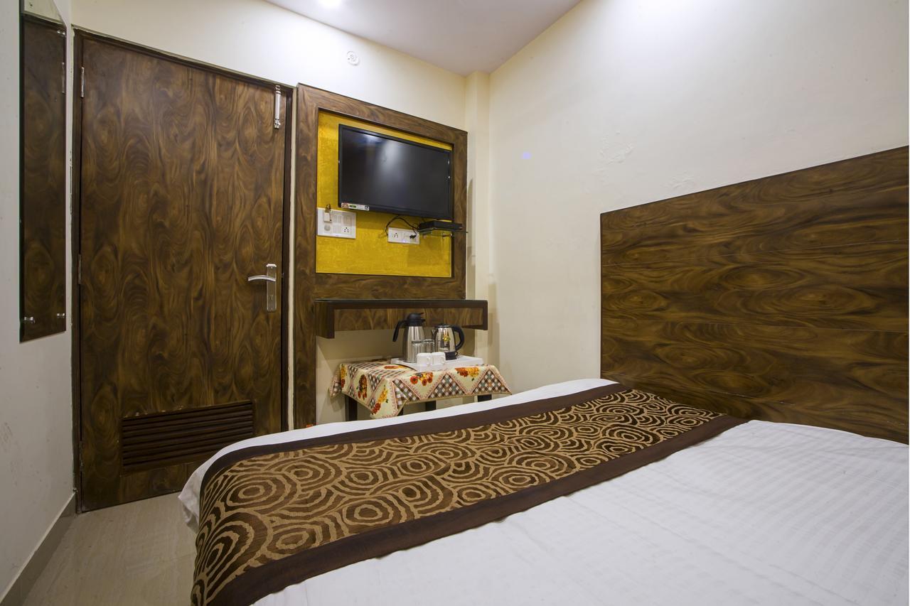 Optimum Oxford International Hotel New Delhi Eksteriør billede